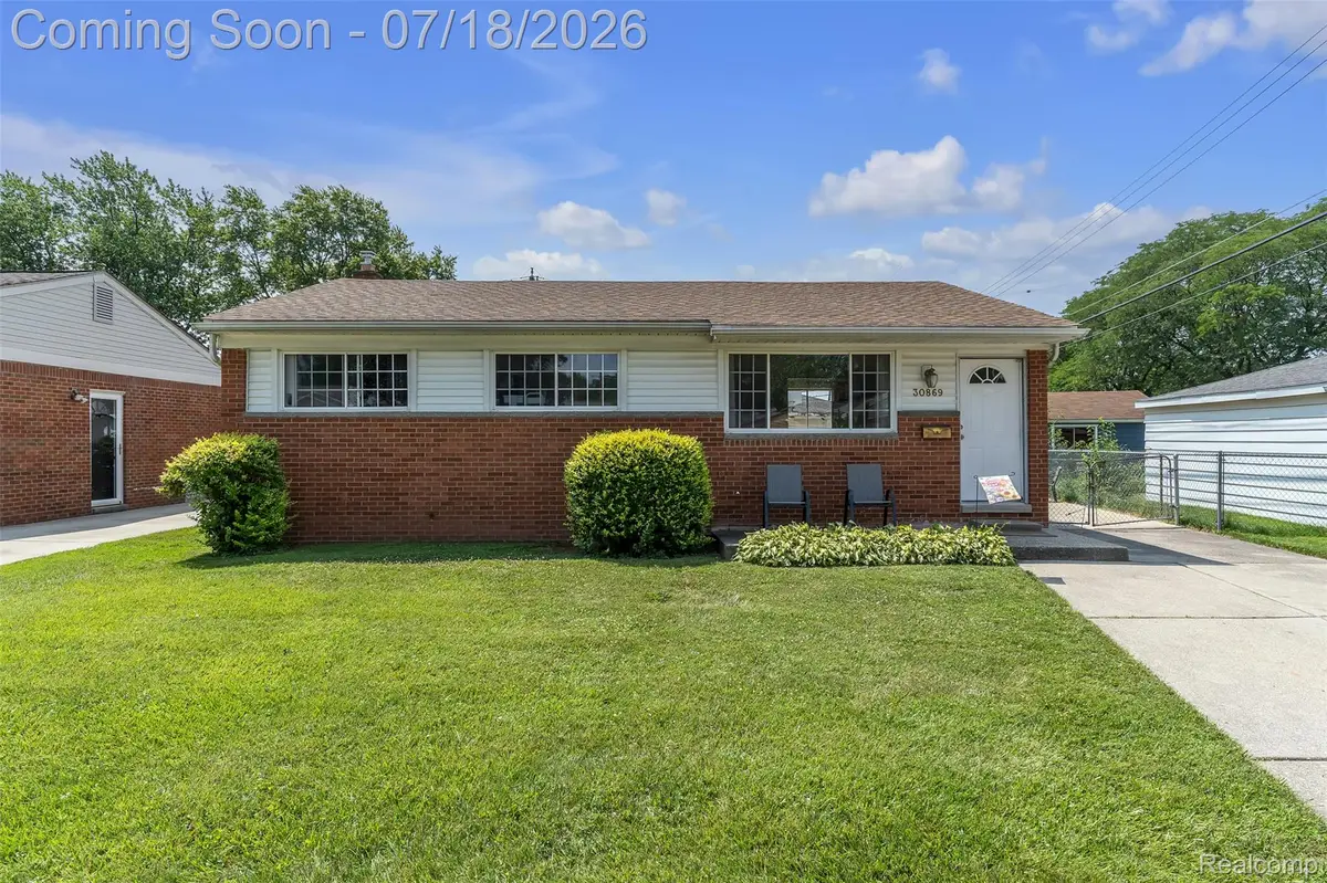 30869 Stephen Ct Court, Westland, MI 48185 - #1