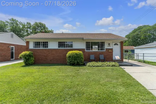 30869 Stephen Ct Court, Westland, MI 48185