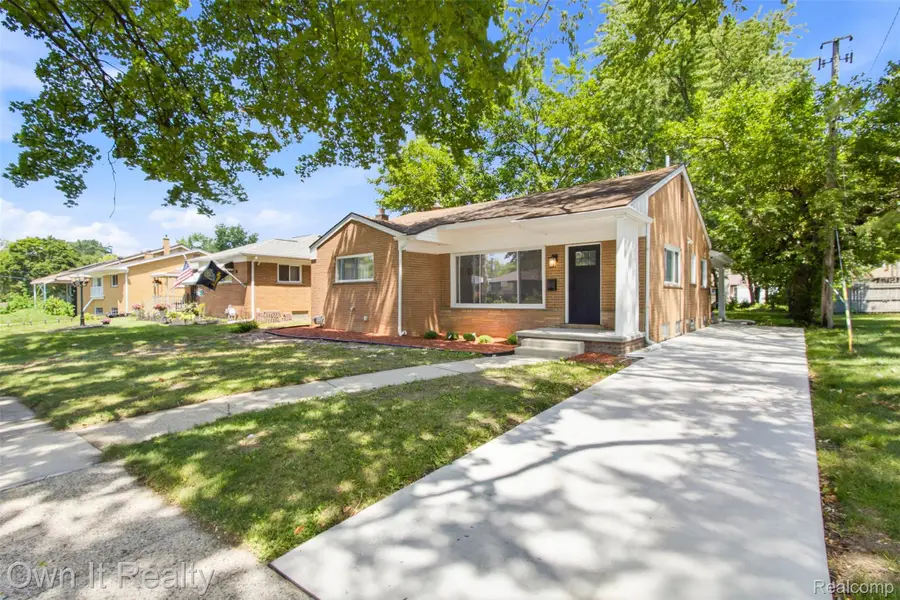23700 Marlow Street, Oak Park, MI 48237 - #2