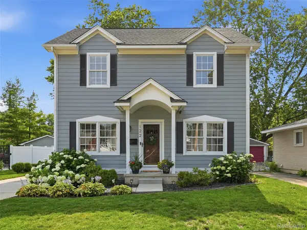 122 N Kenwood Avenue, RoyalOak, MI 48067