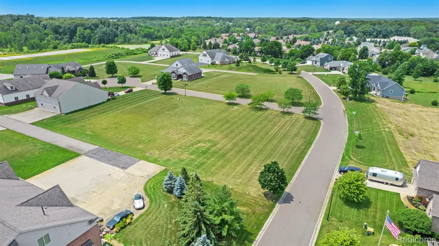 15051 Poberezny Court, Linden, MI 48451 - #2