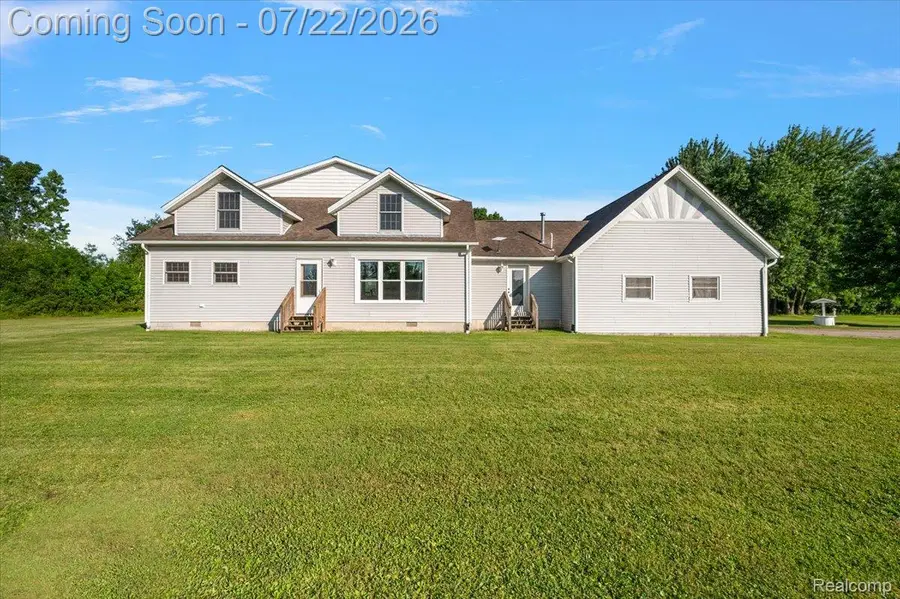 6925 Smiths Creek Road, Smiths Creek, MI 48074 - #2