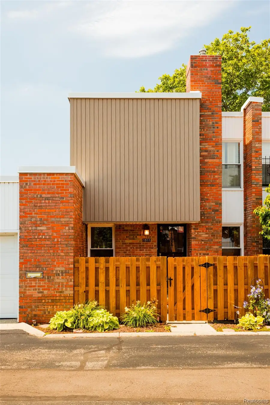 1911 Hyde Park, Detroit, MI 48207 - #2