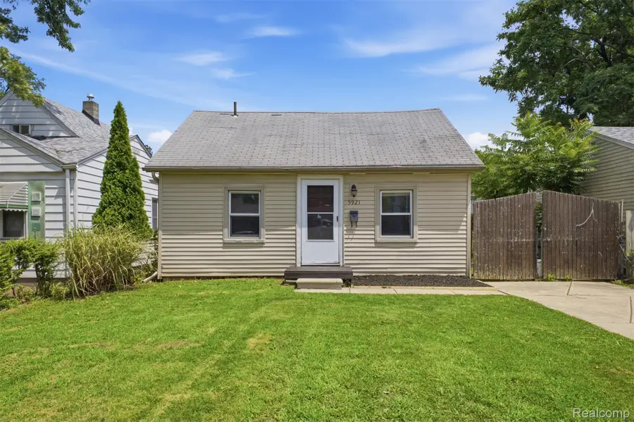 5921 Oldham Street, Taylor, MI 48180 - #2