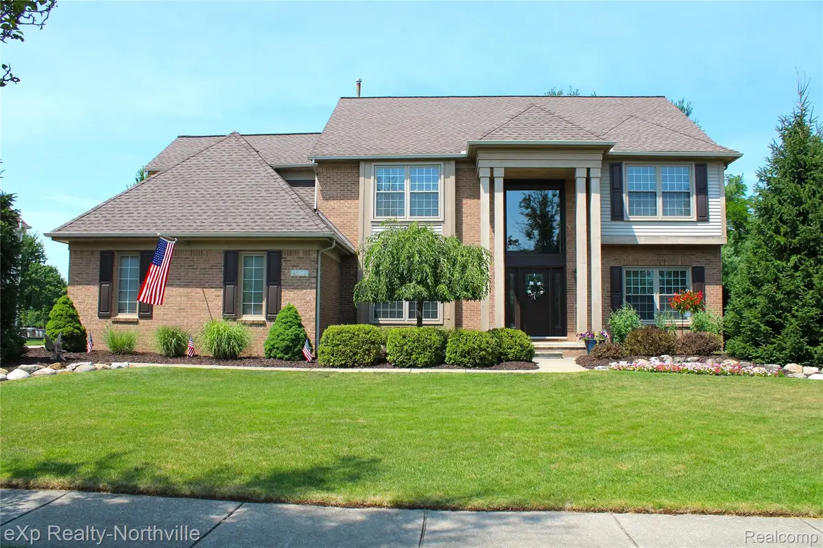 48172 Royal Pointe Drive, Canton, MI 48187 - #1