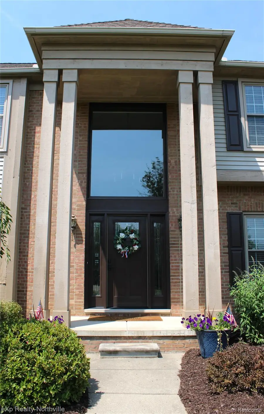 48172 Royal Pointe Drive, Canton, MI 48187 - #2