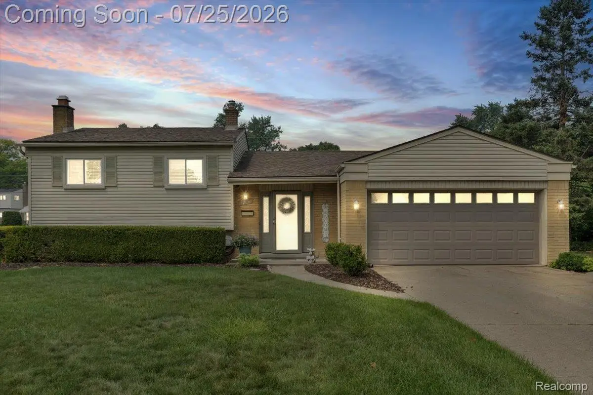 32769 Exeter Court, Warren, MI 48092 - #1