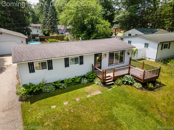 234 Arabelle Street, CommerceTwp, MI 48382