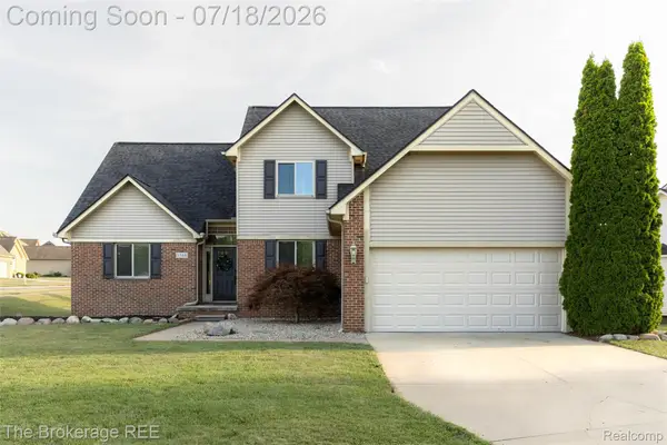 1340 Park Ridge Pointe, GrandBlanc, MI 48439