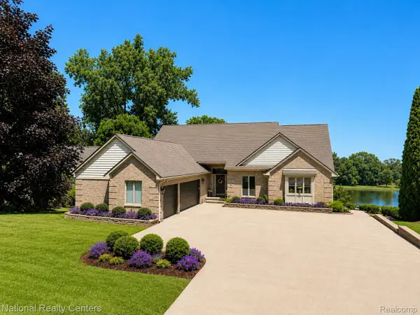 3380 E Benstein Road W, CommerceTwp, MI 48382