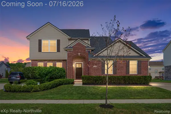 7225 Castell Boulevard, Belleville, MI 48111