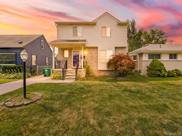 27535 Sheridan Street, GardenCity, MI 48135
