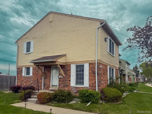 36721 Park Place Drive, SterlingHeights, MI 48310