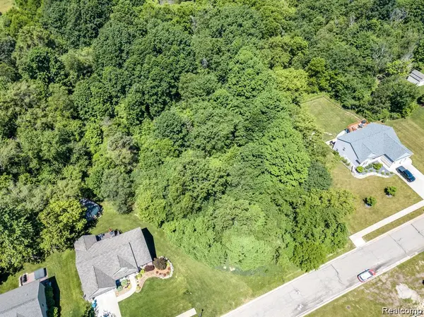 7480 Fairview Drive, Goodrich, MI 48438