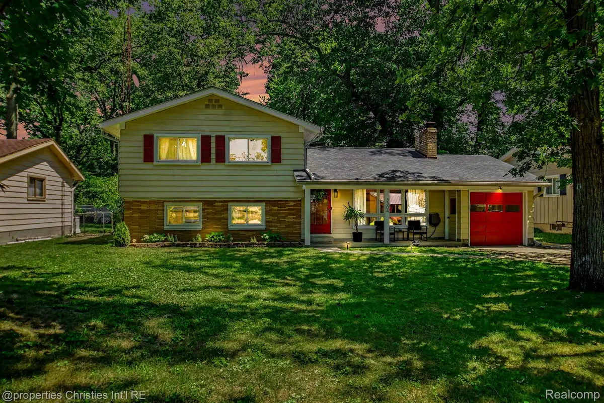 3304 Riverside Drive, Port Huron, MI 48060 - #1