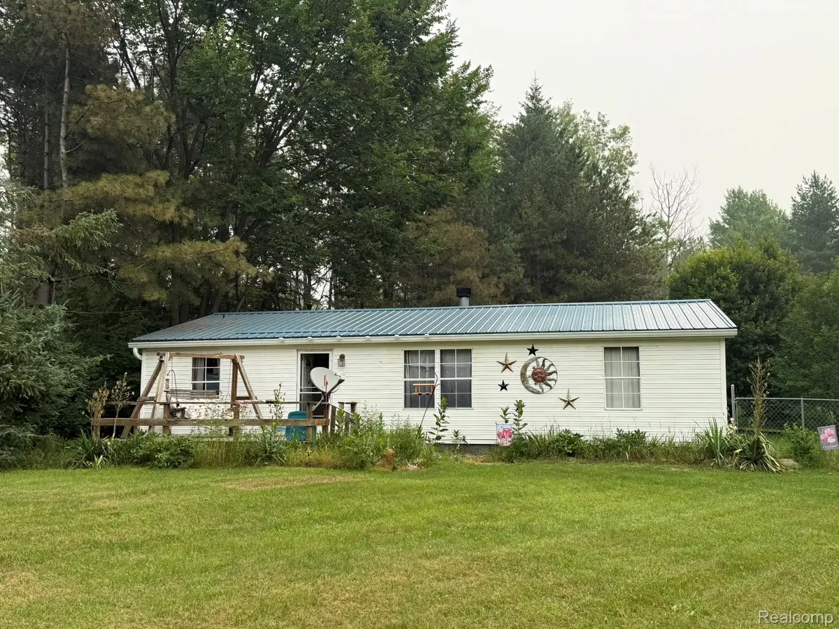 38 S Force, Attica, MI 48412 - #1
