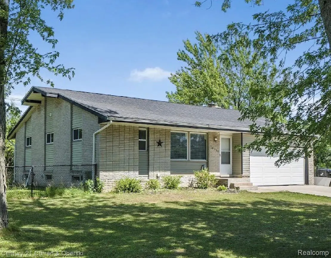 28906 Lorikay Street, Farmington, MI 48334 - #1