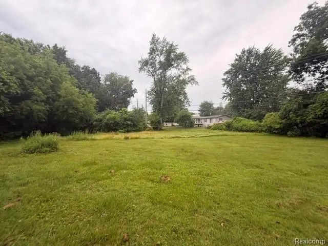 571 Cristy Avenue, Waterford, MI 48328 - #2