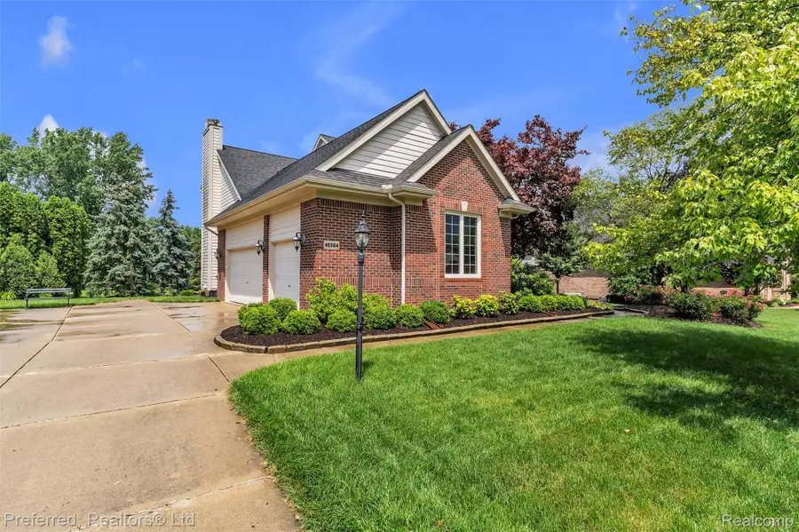 46564 Southview Lane, Plymouth, MI 48170 - #3