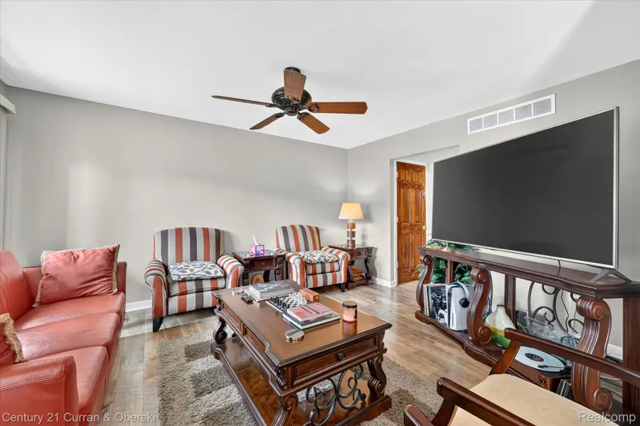 24435 Bashian Drive, Novi, MI 48375 - #2
