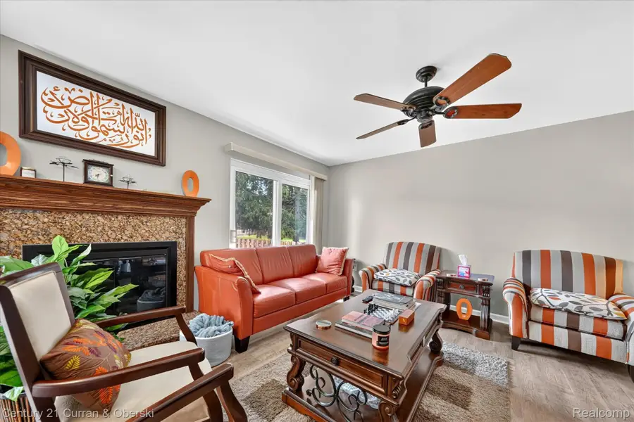 24435 Bashian Drive, Novi, MI 48375 - #3
