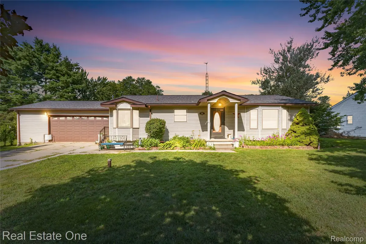 5361 Frankwill Avenue, Clarkston, MI 48346 - #1