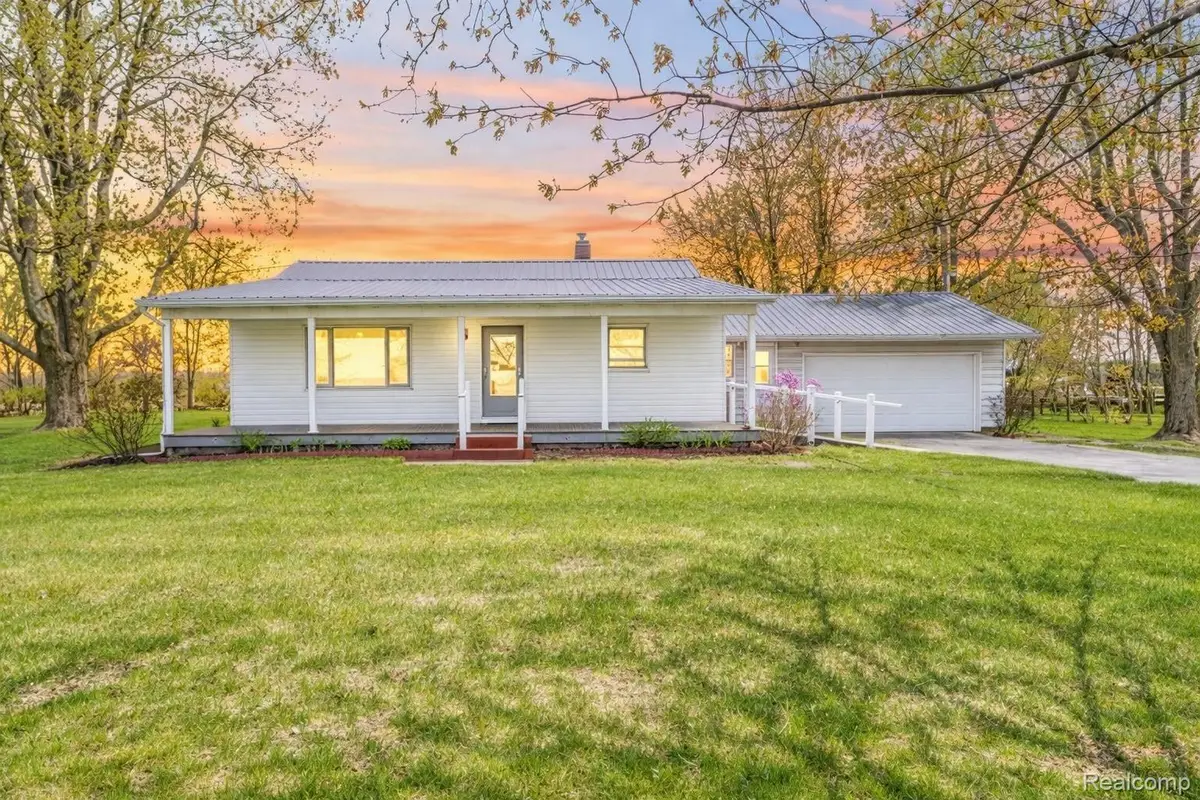 8531 S Waldron Road, Pittsford, MI 49271 - #1