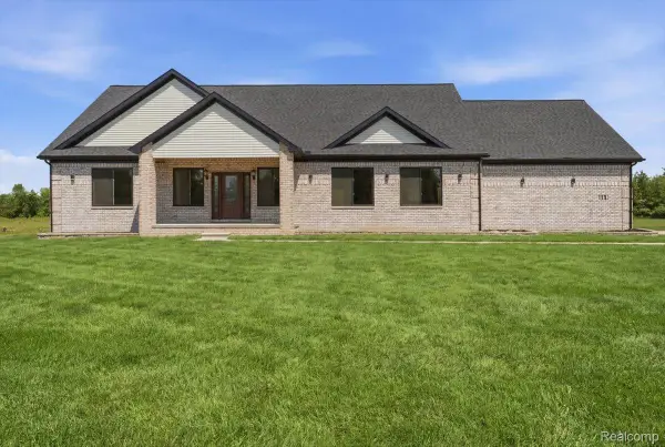 1546 Ashley Lane, Allenton, MI 48002