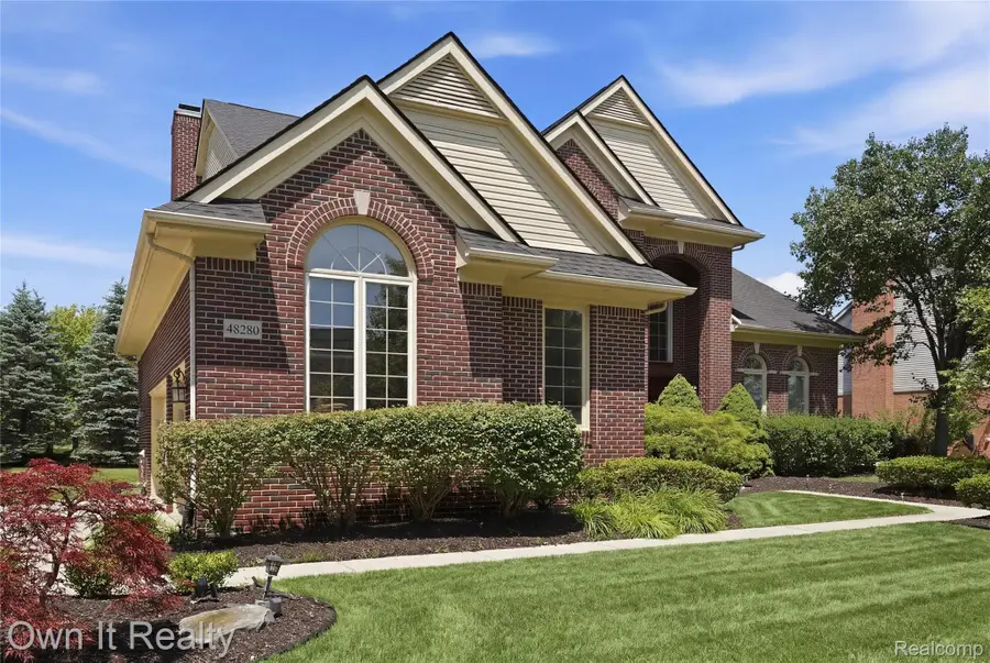 48280 Gladstone Road, Canton, MI 48188 - #2