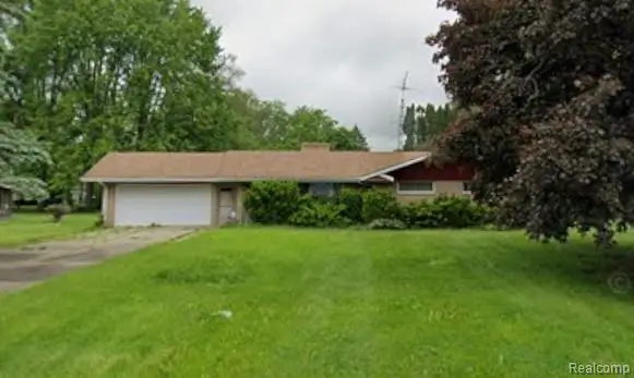 3304 Hampshire Avenue, Flint, MI 48504