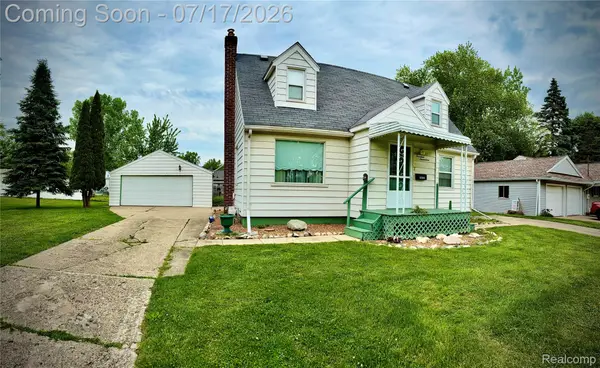 1417 Proper Avenue, Burton, MI 48529