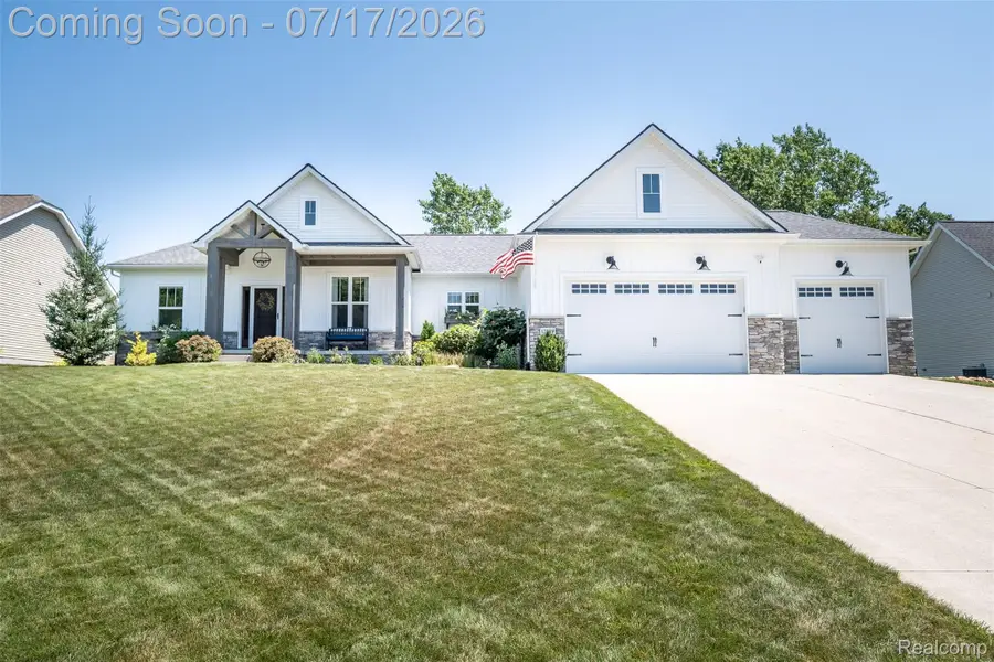 12349 Sugar Maple Drive, Fenton, MI 48430 - #2