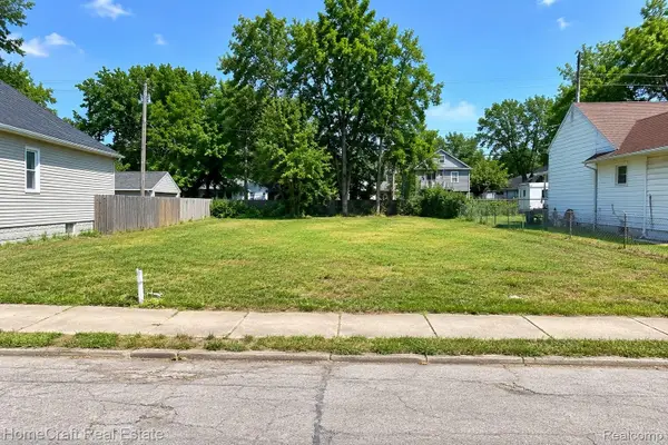 2136 Charter Street, LincolnPark, MI 48146
