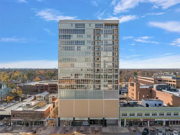 432 S Washington Avenue #1404, RoyalOak, MI 48067