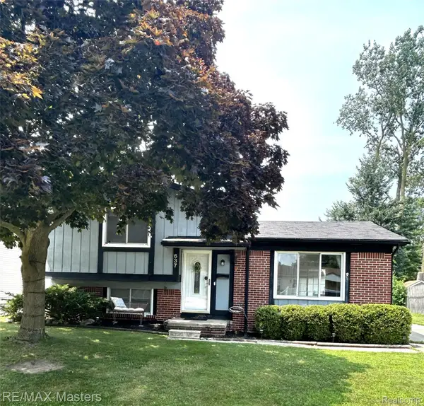 637 Dane Drive, Monroe, MI 48162