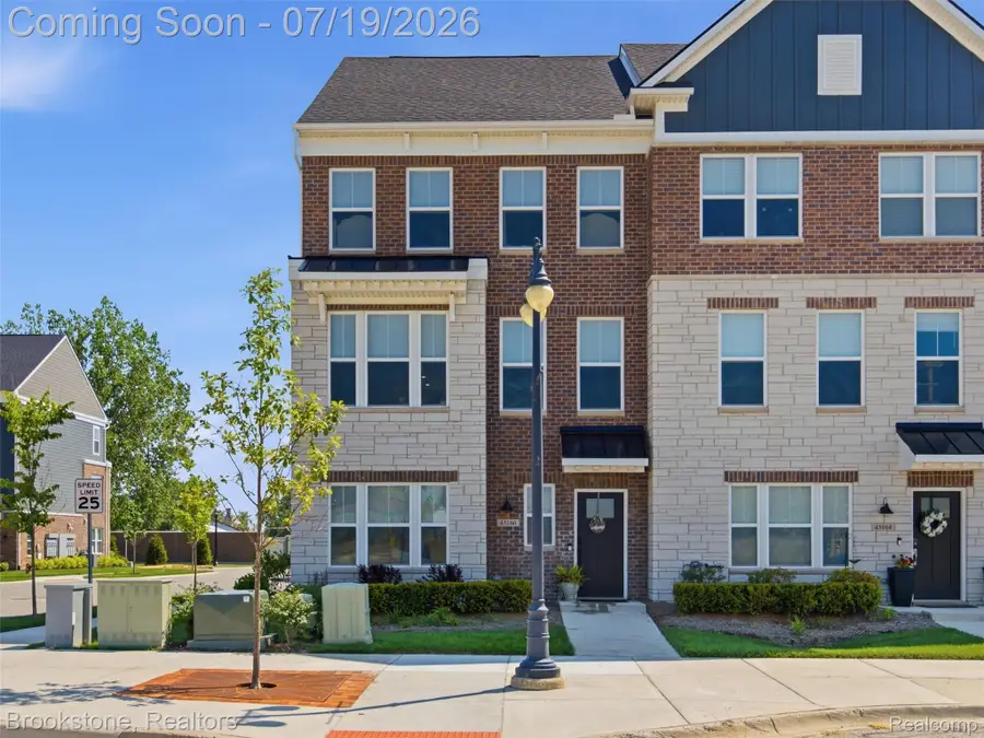 43160 Atwood Avenue, Novi, MI 48375 - #2