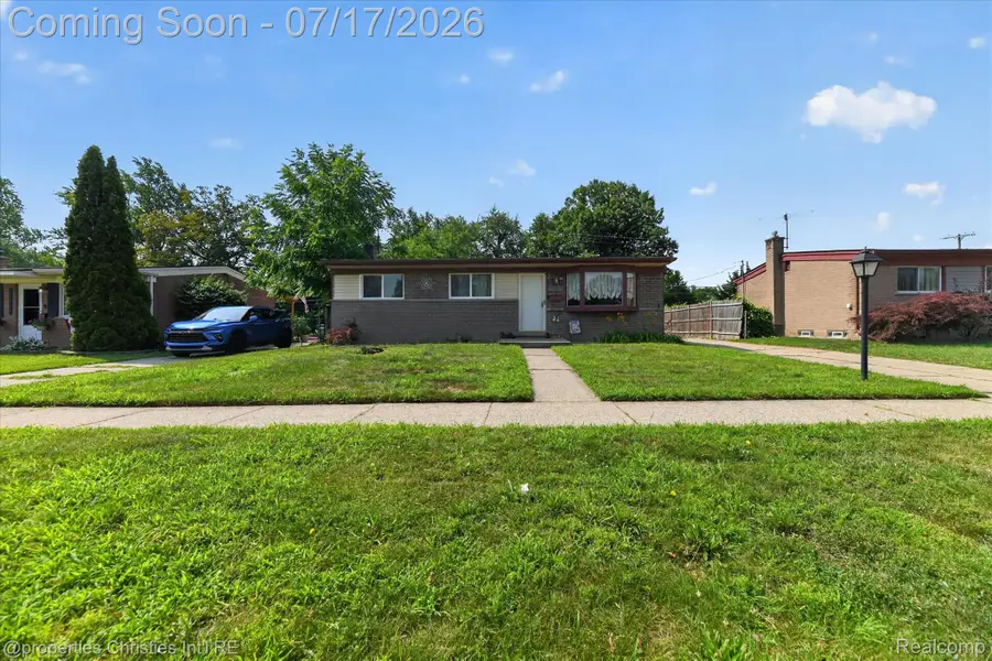 34329 Florence Street, Westland, MI 48185 - #2