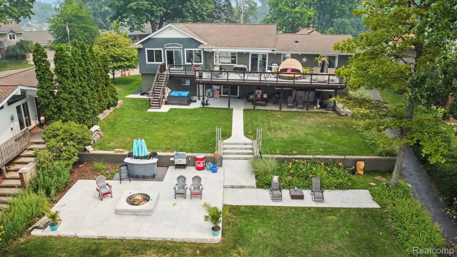 3233 Shawnee Lane, Waterford, MI 48329 - #3
