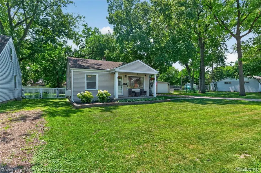 31547 Birchwood Street, Westland, MI 48186 - #2