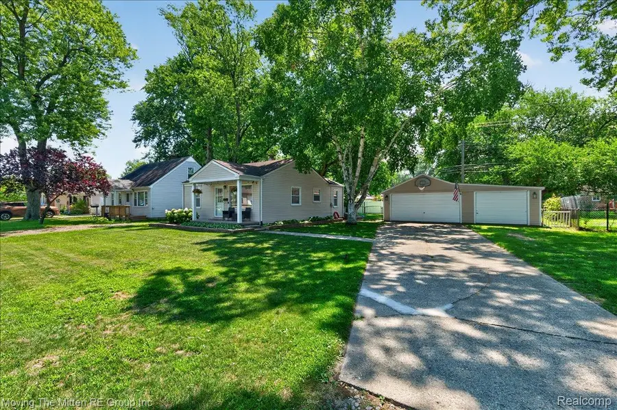 31547 Birchwood Street, Westland, MI 48186 - #3