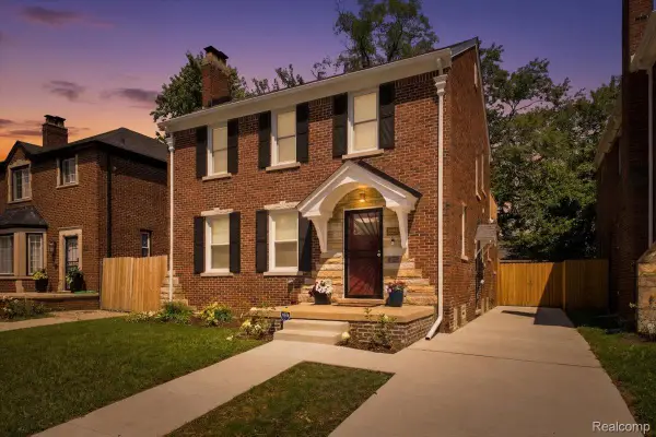 18420 Ohio Street, Detroit, MI 48221