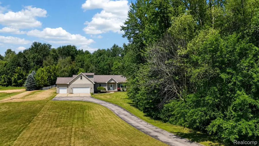 4711 Pardee Road, Webberville, MI 48892 - #2