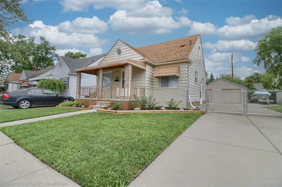 2210 University Avenue, Lincoln Park, MI 48146 - #3