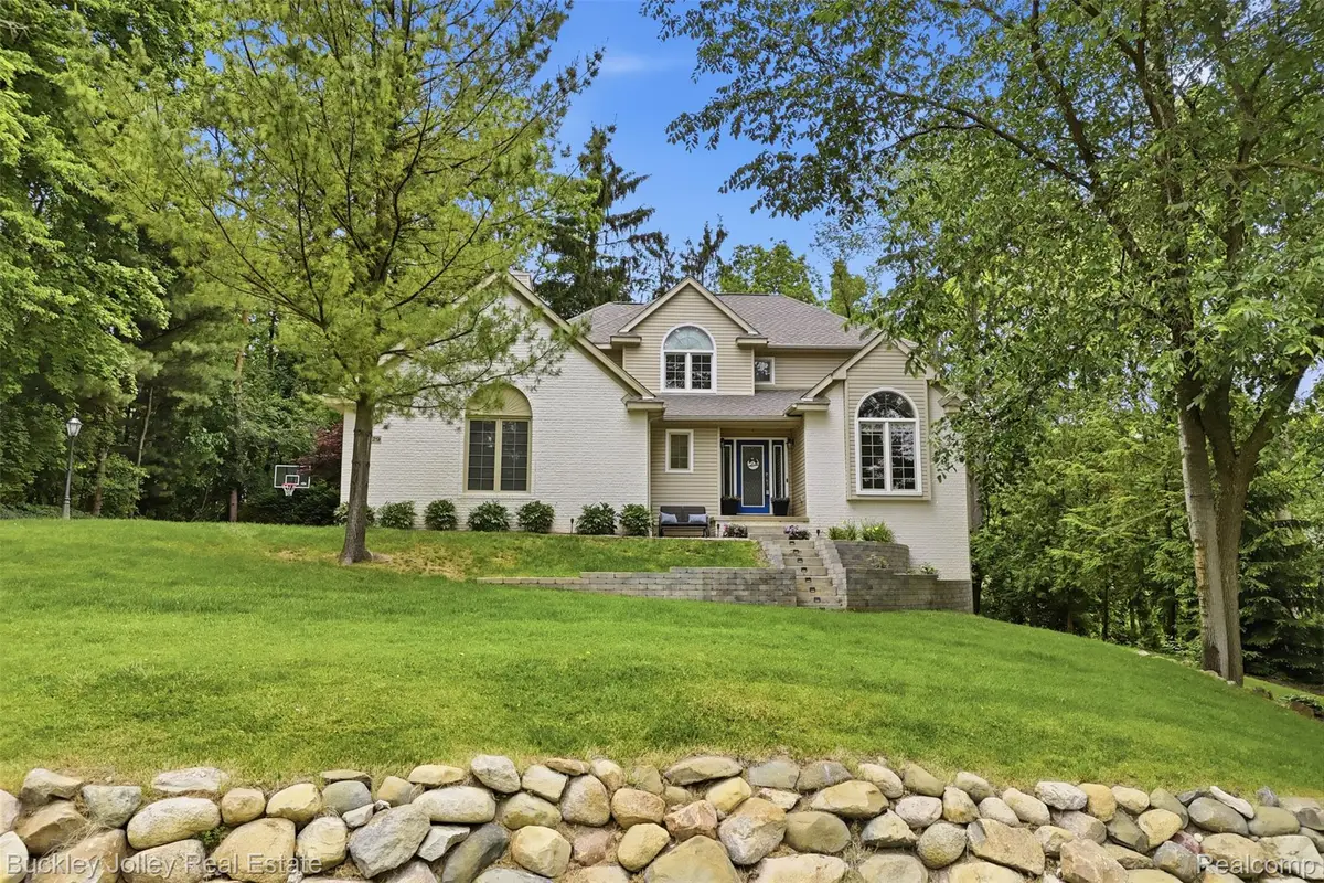 7829 Hillside Lakes Drive, Brighton, MI 48116 - #1
