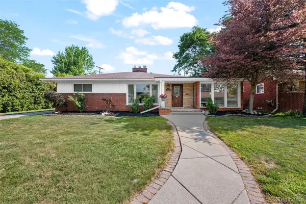 23201 Norcrest Drive, StClairShores, MI 48080