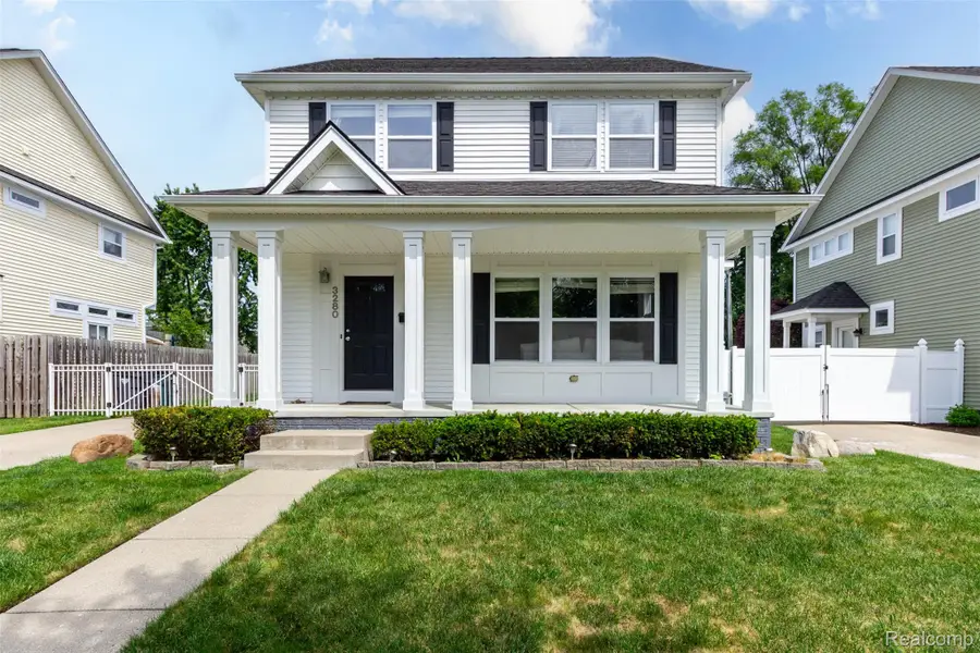 3280 Royal Avenue, Berkley, MI 48072 - #2