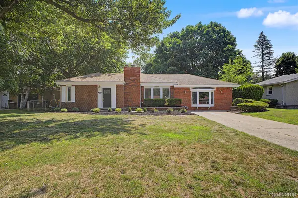 2313 Saint Joseph Street, WestBloomfield, MI 48324