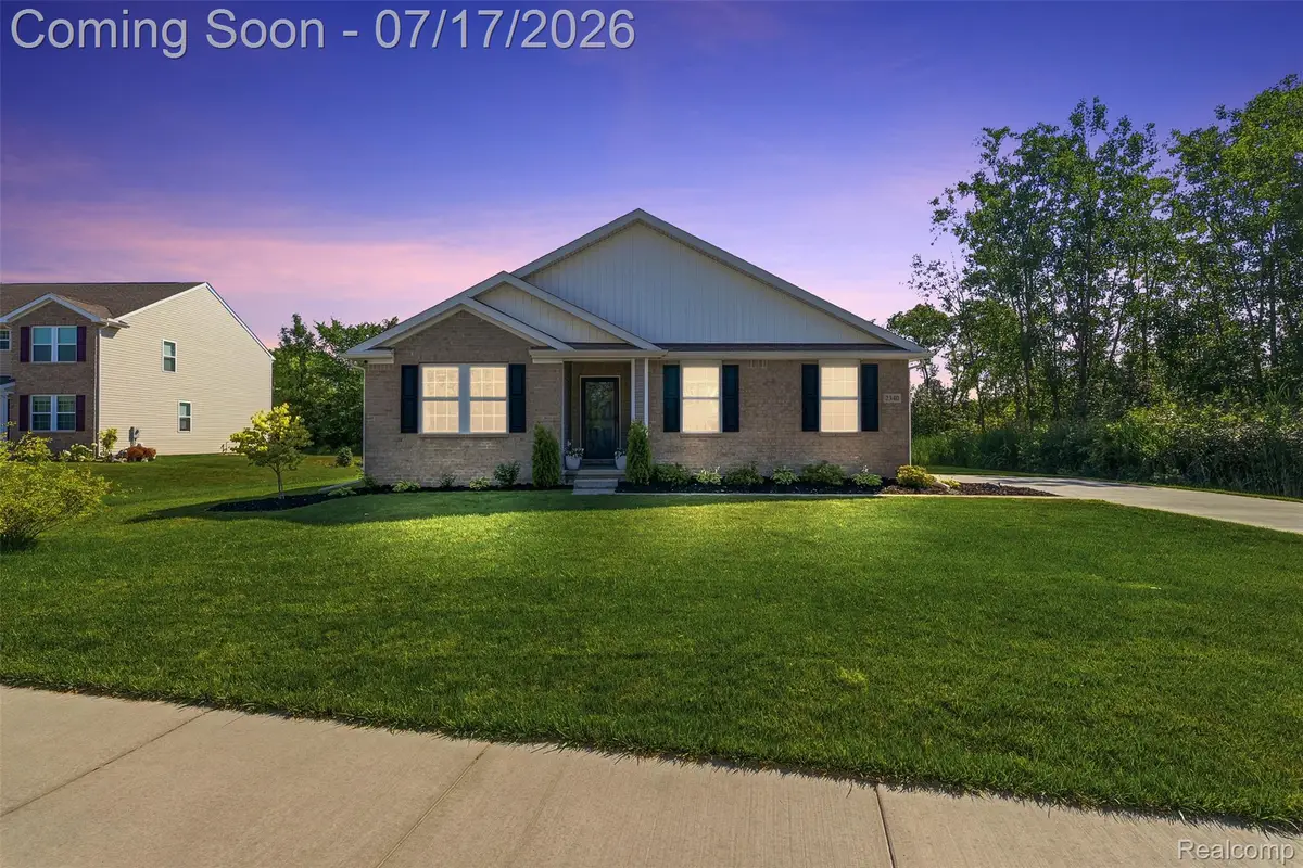 2340 Scenic Hollow Drive, Grand Blanc, MI 48439 - #1