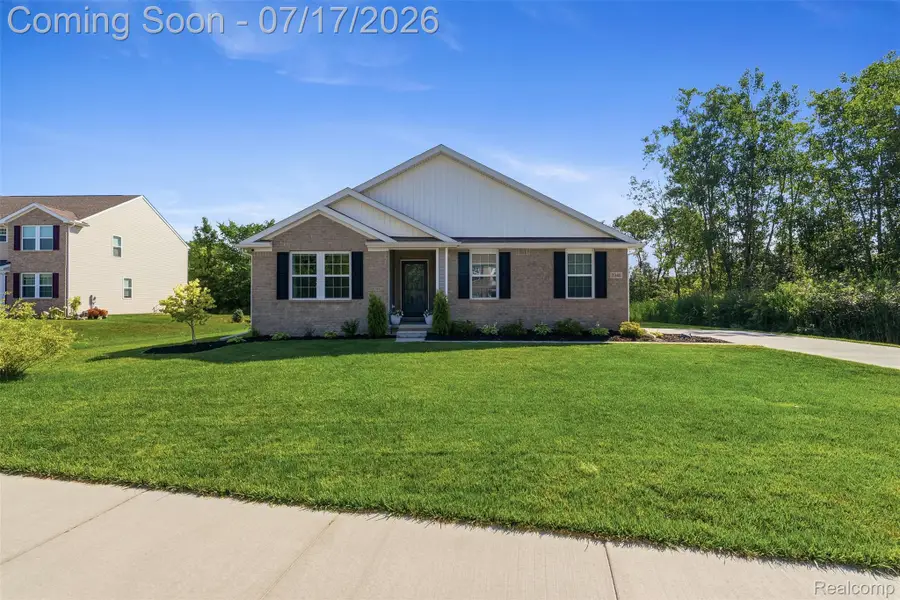 2340 Scenic Hollow Drive, Grand Blanc, MI 48439 - #2