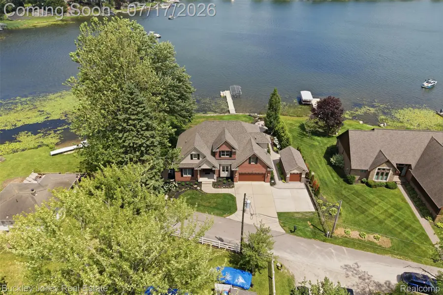 3871 Homestead Drive, Howell, MI 48843 - #2
